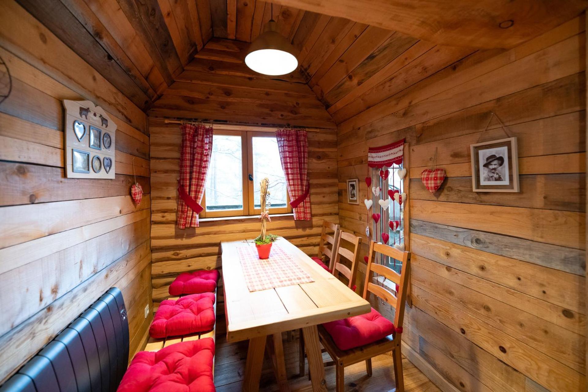 Nids Des Vosges Bed and Breakfast Champdray Eksteriør billede